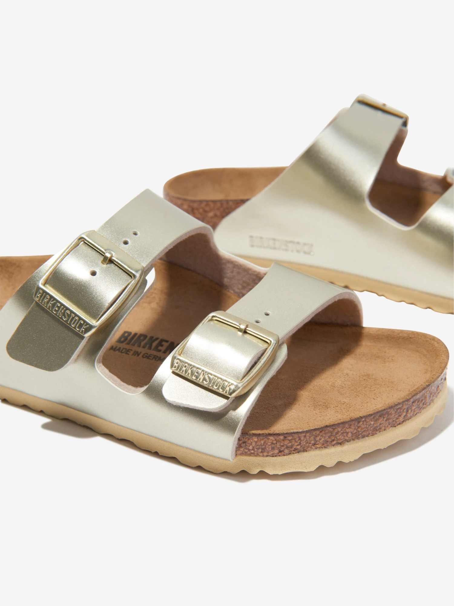 Birkenstock Girls Arizona Classic Metallic Sandals In Gold 4 Birkenstock Girls Arizona Classic Metallic Sandals In Gold - Image 4