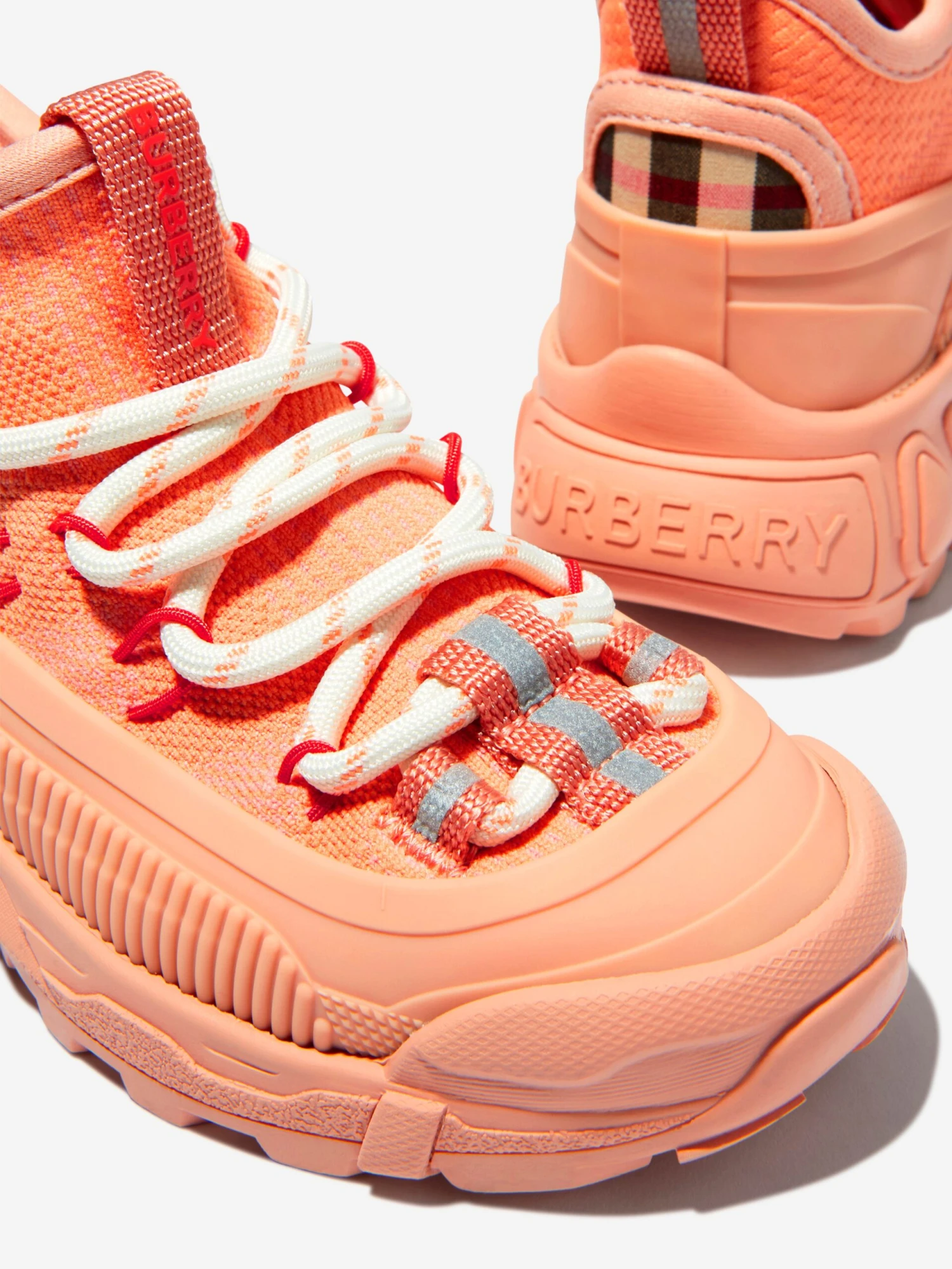 Girls Canvas And Rubber Lace Up Trainers 3 Girls Canvas And Rubber Lace Up Trainers - Image 3