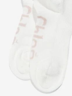 Chloé Girls Logo Ankle Socks In Ivory 14 Chloé Girls Logo Ankle Socks In Ivory -Childrens Clothing Store CHLA3019 117 3