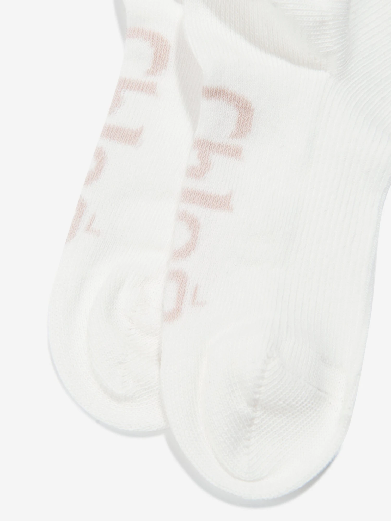 Chloé Girls Logo Ankle Socks In Ivory 7 Chloé Girls Logo Ankle Socks In Ivory - Image 7