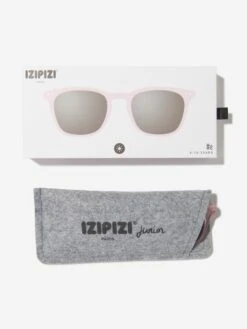 IZIPIZI Girls Iconic Trapeze Sunglasses In Pink 7 IZIPIZI Girls Iconic Trapeze Sunglasses In Pink -Childrens Clothing Store IZIA3019 PINK 4