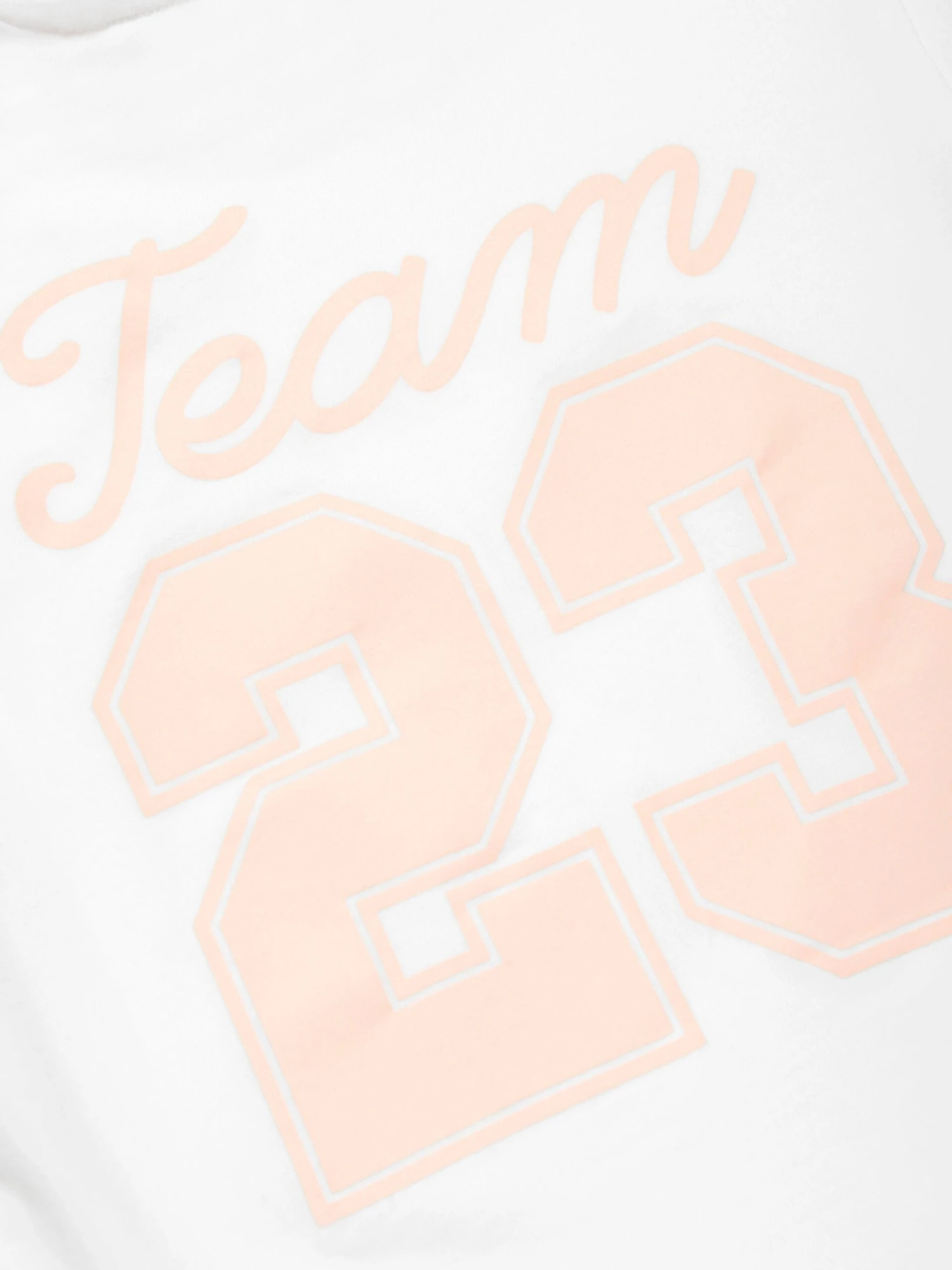 Off-White Girls Team 23 T-Shirt In White 4 Off-White Girls Team 23 T-Shirt In White - Image 4