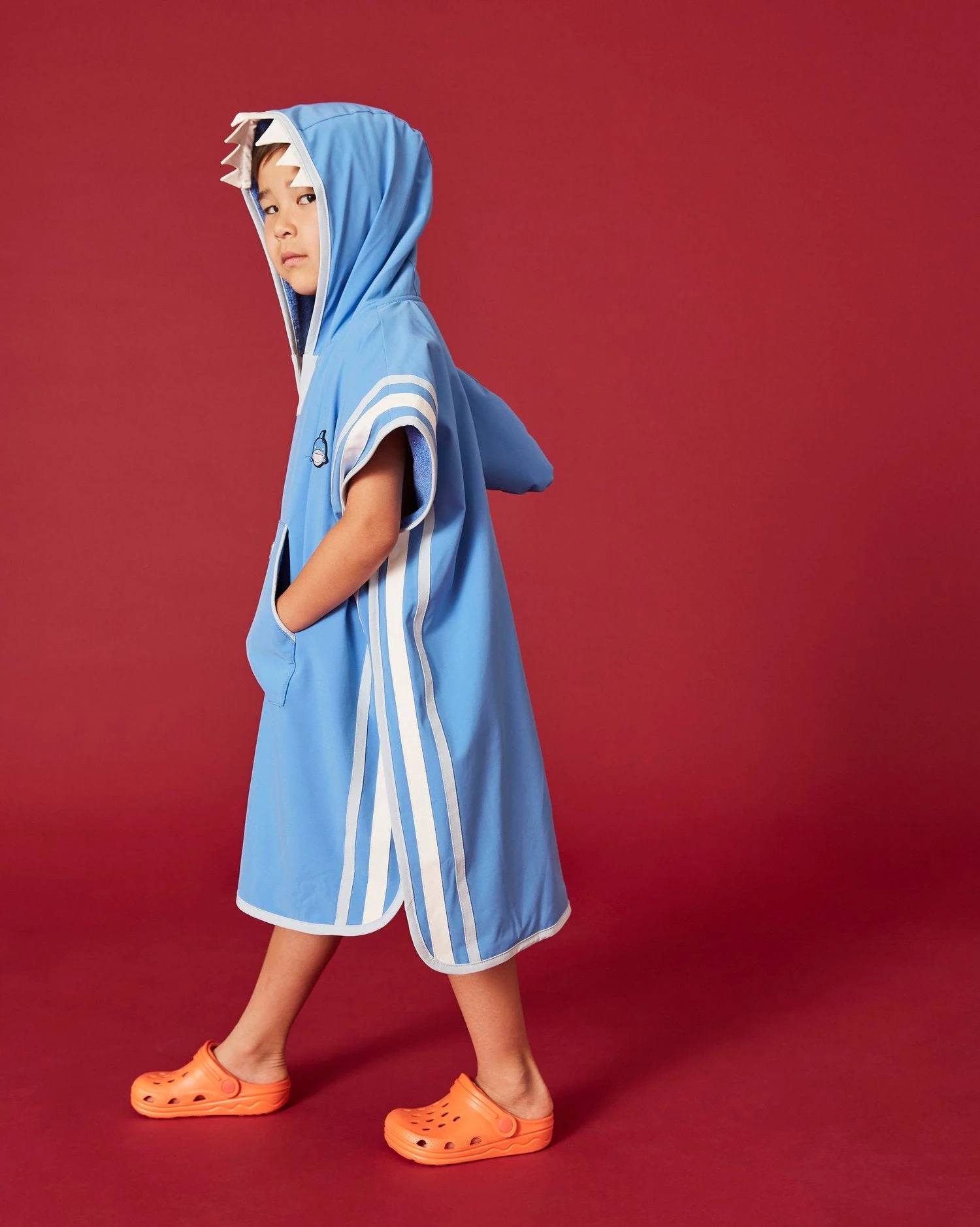 Boys Reef The Shark Poncho Towel In Blue 3 Boys Reef The Shark Poncho Towel In Blue - Image 3