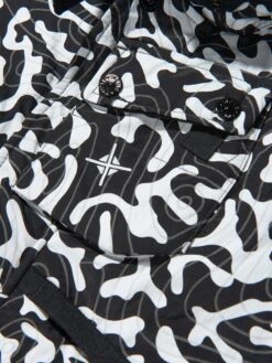 Boys Down Padded Monogram Gilet 6 Boys Down Padded Monogram Gilet -Childrens Clothing Store STONEISLAND U96604 3